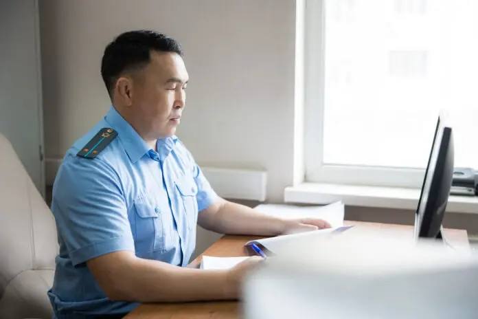 Судебные приставы помогли жительнице Якутска вернуть незаконно занятый бывшим мужем земельный участок