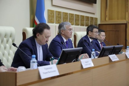 Сегодня в стенах Государственного Собрания (Ил Тумэн) мы дали официальный старт масштабному межрегиональному проекту «От Кулаковского до Гамзатова», который призван стать живым мостом духовного единения между Якутией и...