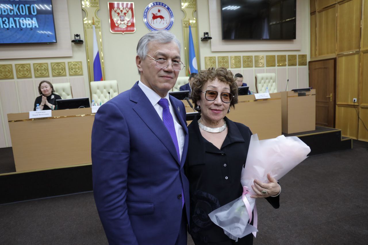 Сегодня в стенах Государственного Собрания (Ил Тумэн) мы дали официальный старт масштабному межрегиональному проекту «От Кулаковского до Гамзатова», который призван стать живым мостом духовного единения между Якутией и... Сегодня в стенах Государственного Собрания (Ил Тумэн) мы дали официальный старт масштабному межрегиональному проекту «От Кулаковского до Гамзатова», который призван стать живым мостом духовного единения между Якутией и...