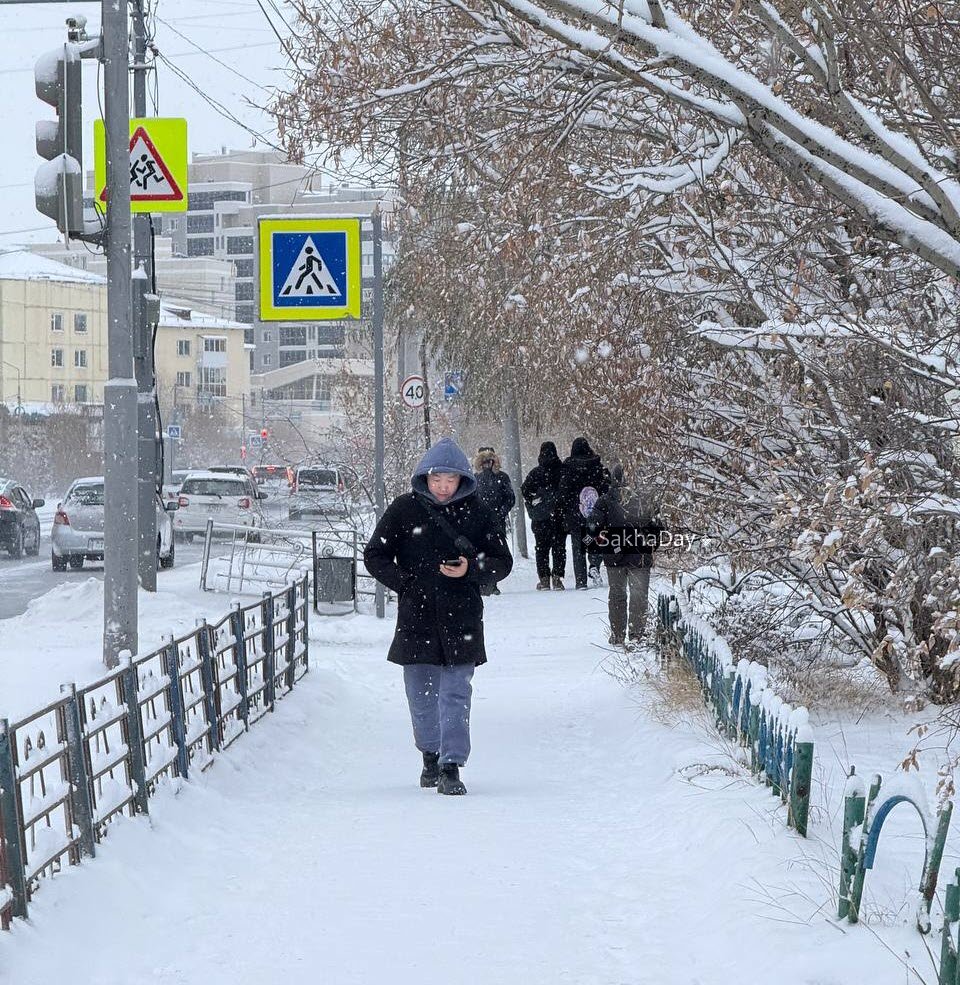 АЛРОСА и губернатор Магаданской области обсудили ход проекта «Дегдекан» АЛРОСА и губернатор Магаданской области обсудили ход проекта «Дегдекан»