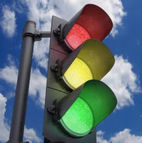 Завершается тестирование светофоров на четырех перекрестках Якутска