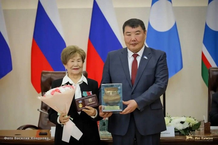 Высший совет старейшин (Ытык Сбэ) Якутии отметил 25-летний юбилей