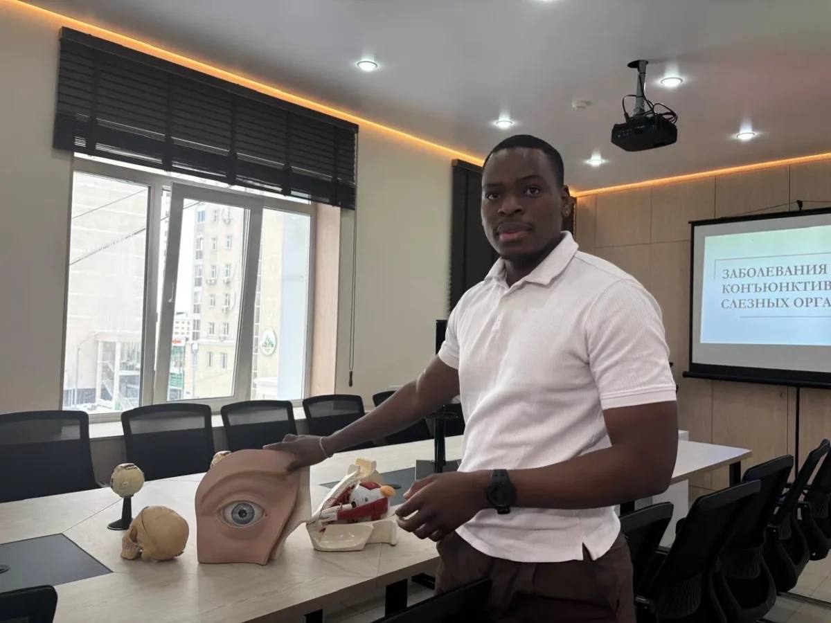 В Якутской офтальмологической больнице открыли новую учебную лабораторию В Якутской офтальмологической больнице открыли новую учебную лабораторию