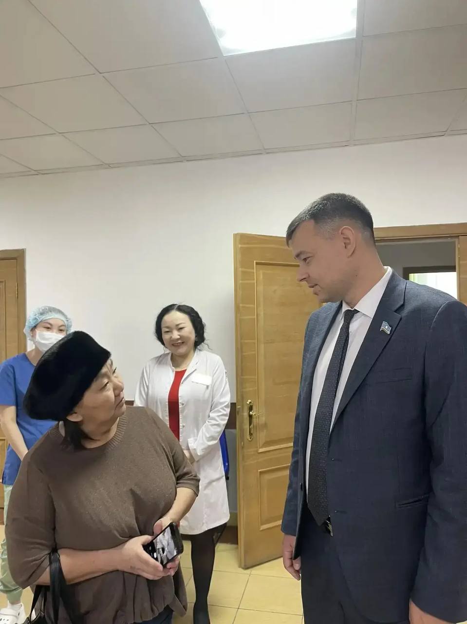 Сегодня рабочий день начался в Нюрбинском улусе Сегодня рабочий день начался в Нюрбинском улусе