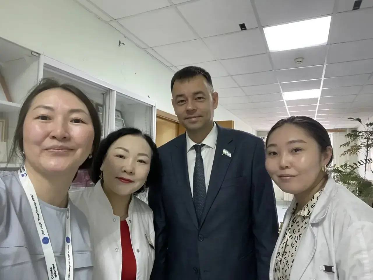 Сегодня рабочий день начался в Нюрбинском улусе Сегодня рабочий день начался в Нюрбинском улусе