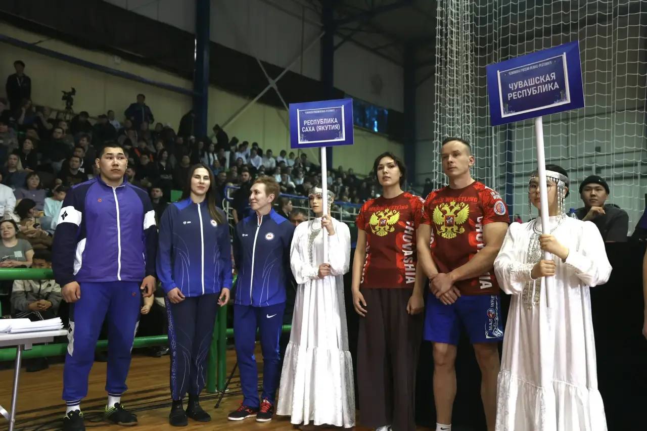 Леонид Спиридонов: мас-рестлинг уверенно развивается и укрепляет позиции в регионах России Леонид Спиридонов: мас-рестлинг уверенно развивается и укрепляет позиции в регионах России