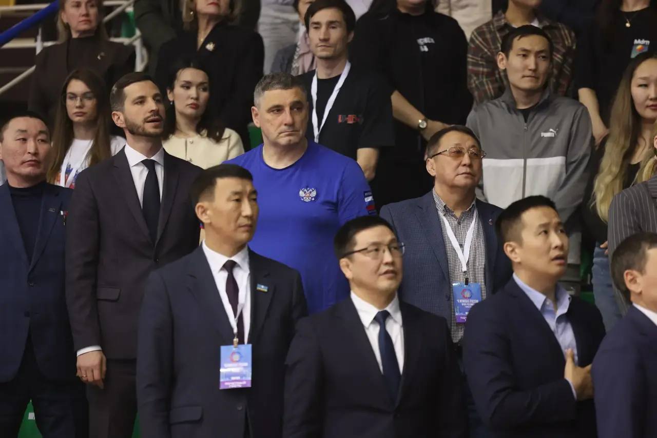 Леонид Спиридонов: мас-рестлинг уверенно развивается и укрепляет позиции в регионах России Леонид Спиридонов: мас-рестлинг уверенно развивается и укрепляет позиции в регионах России