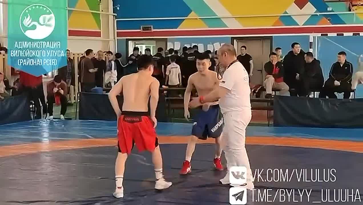 Первый день 25-го Республиканского турнира по борьбе хапсагай памяти В.Г. Румянцева успешно завершен! Впереди самое интересное — решающие финальные схватки за звание чемпионов