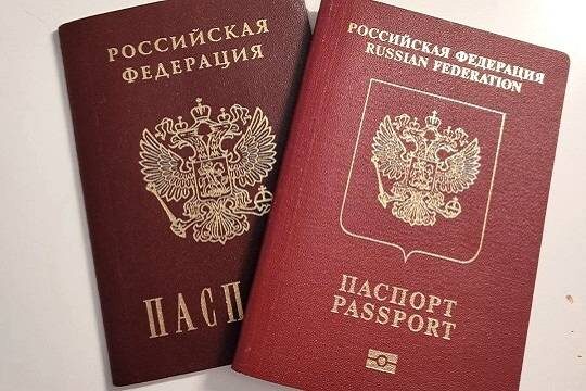 Рост запретов на выезд из России: новые данные от ФССП