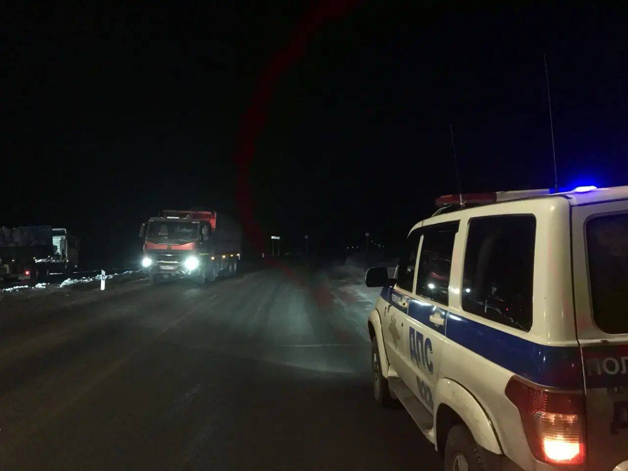 МАССОВЫЕ ПРОВЕРКИ ГРУЗОВЫХ ТС ПРОДОЛЖАЮТСЯ МАССОВЫЕ ПРОВЕРКИ ГРУЗОВЫХ ТС ПРОДОЛЖАЮТСЯ