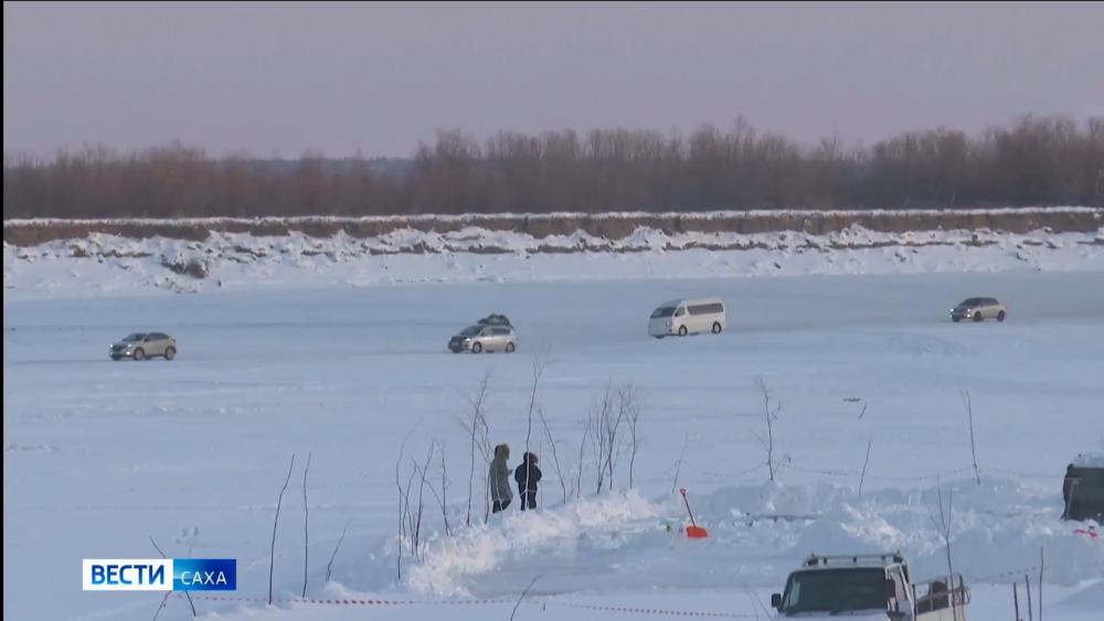 Минтранс Якутии напоминает о сроках снижения грузоподъёмности на ледовых переправах