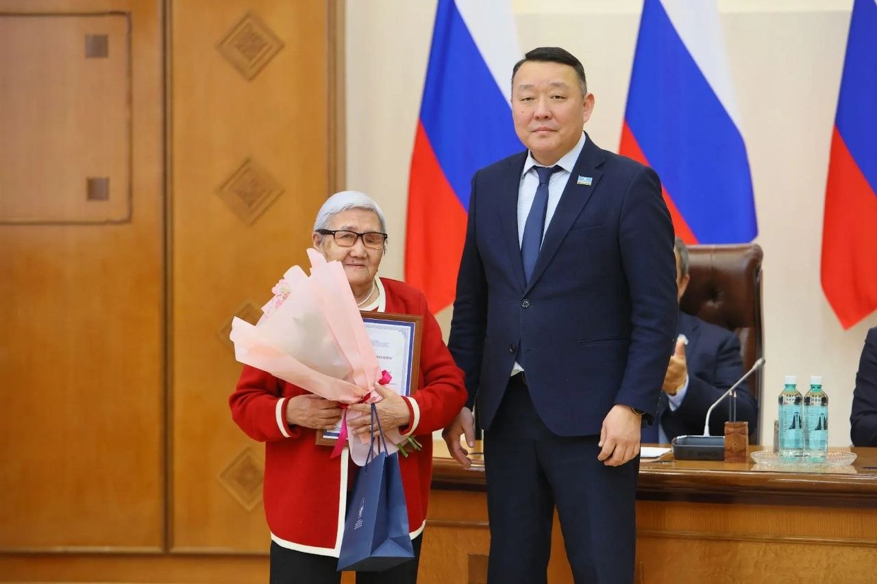 Уважаемые ветераны и работники жилищно-коммунального хозяйства! Уважаемые ветераны и работники жилищно-коммунального хозяйства!