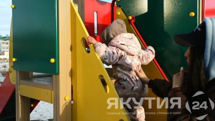 Материнский капитал могут увязать со сроком проживания в статусе гражданина РФ