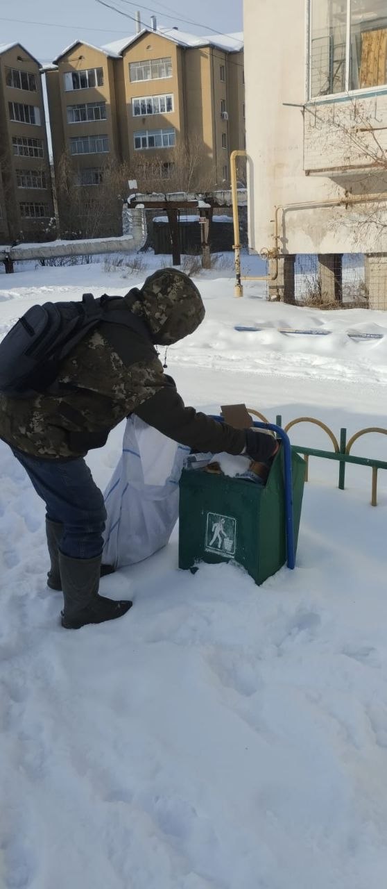 Муниципальные дворники – это настоящие хранители чистоты, которые своим примером показывают, как важна ответственность и любовь к своему делу Муниципальные дворники – это настоящие хранители чистоты, которые своим примером показывают, как важна ответственность и любовь к своему делу