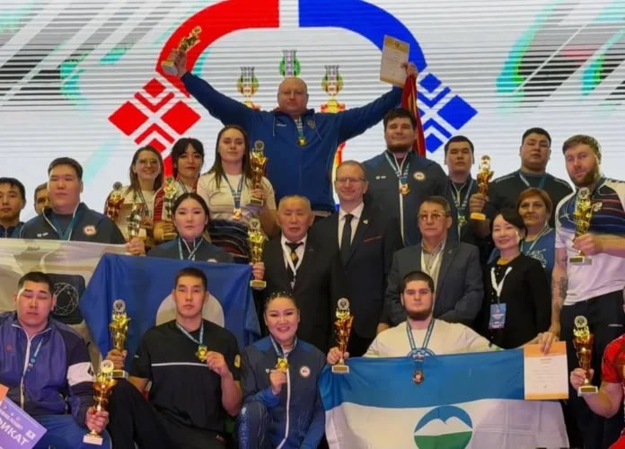 Чемпионат России по мас-рестлингу «Сила Севера» завершился в Нерюнгри