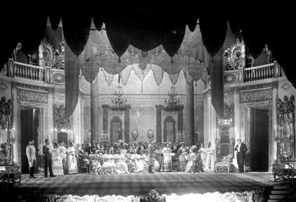 � ������ ������� ����� ������� ���������� � ���������� �������� ������� ������