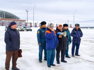 � ����-��������� ������ ����������� �������� ���������� � �������� � �������