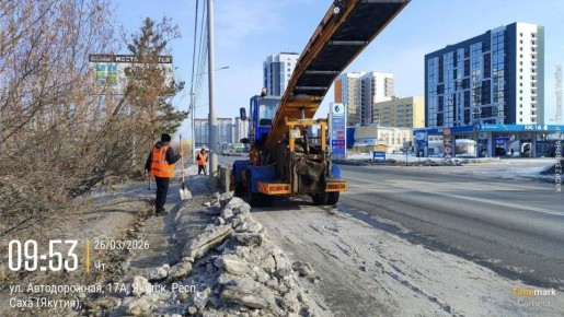 Работы по уборке снега, проспект Михаила Николаева