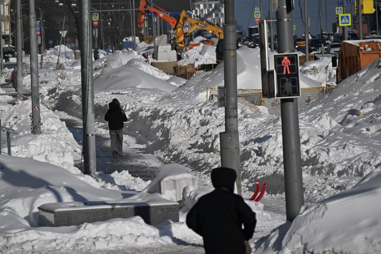 Жители Якутска опасаются затопления от снежного полигона у Сергеляха