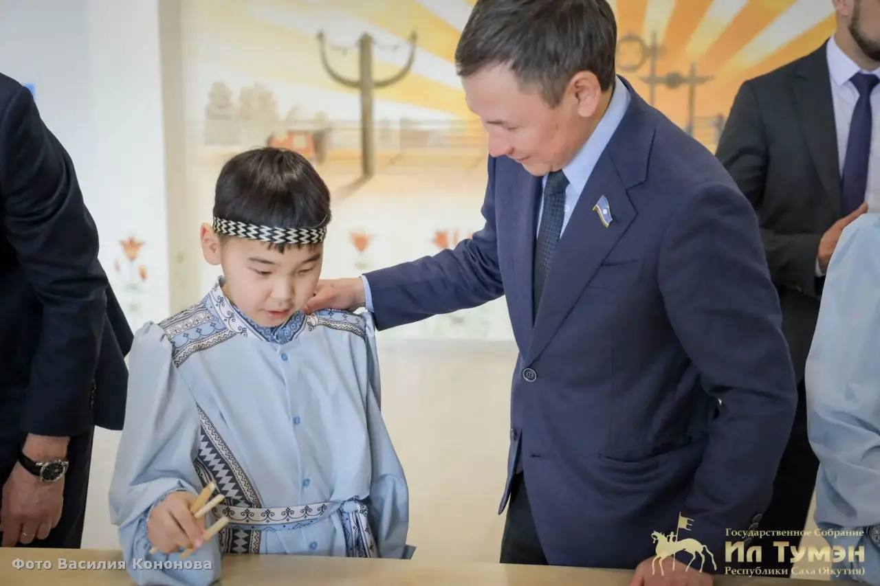 Сегодня в Якутске в рамках рабочего визита работает Председатель Комитета Государственной Думы по физической культуре и спорту Олег Матыцин Сегодня в Якутске в рамках рабочего визита работает Председатель Комитета Государственной Думы по физической культуре и спорту Олег Матыцин