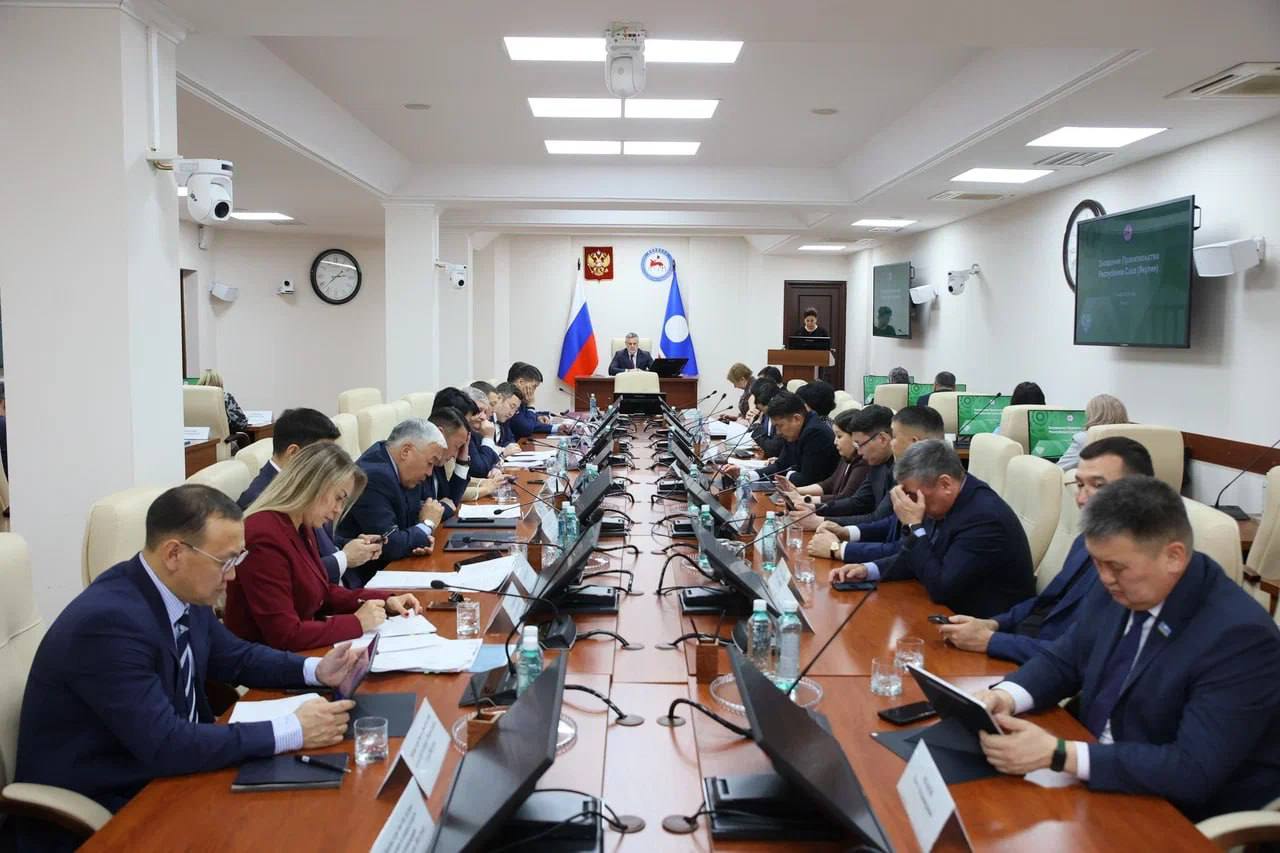 Кирилл Бычков: Продолжаем системную работу по поддержке занятости и развитию предпринимательства в Якутии Кирилл Бычков: Продолжаем системную работу по поддержке занятости и развитию предпринимательства в Якутии