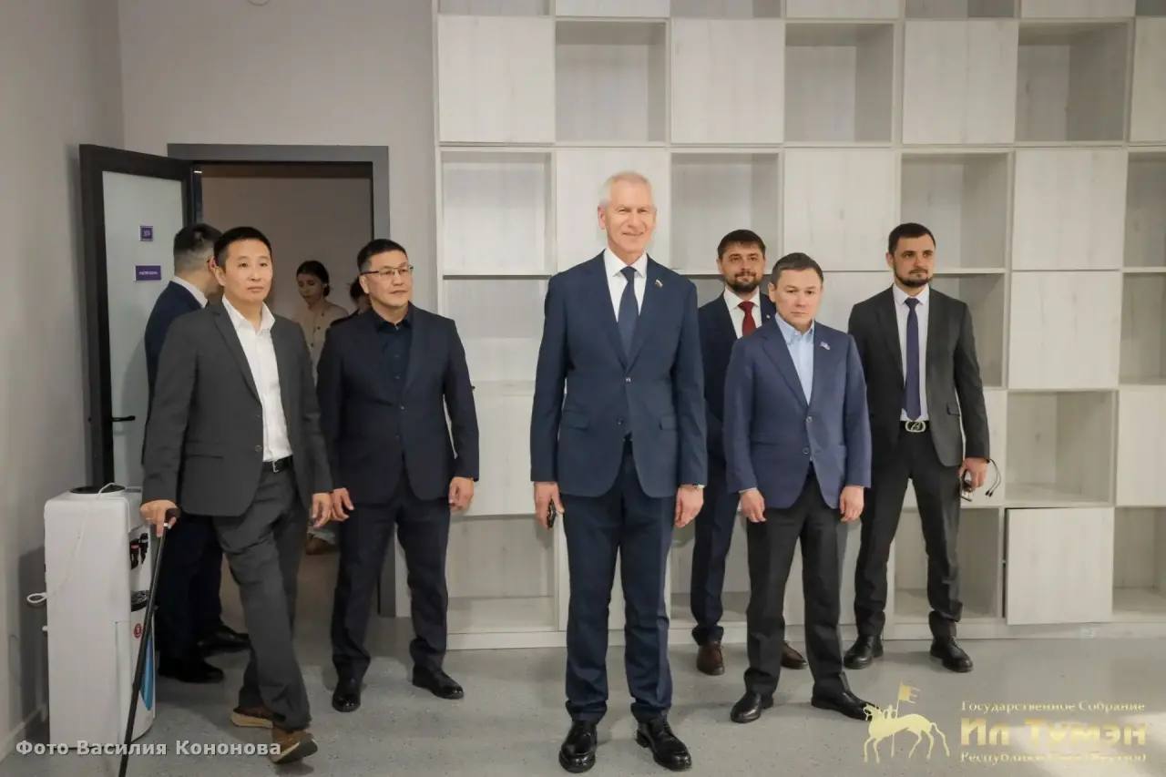 Сегодня в Якутске в рамках рабочего визита работает Председатель Комитета Государственной Думы по физической культуре и спорту Олег Матыцин