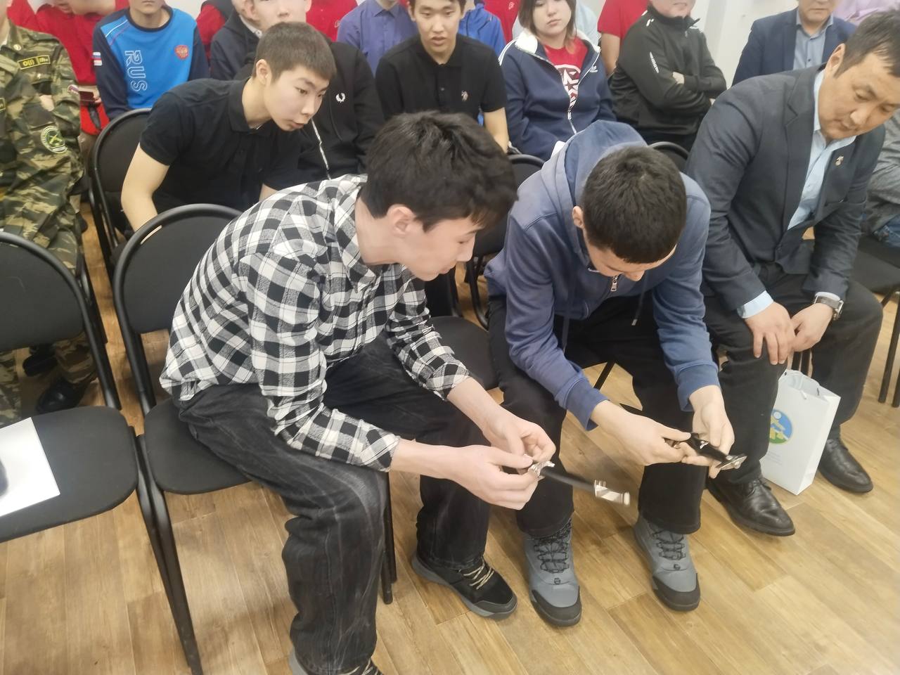 Якутия – Земля героев. . Воин «Хаыл»: «Охотничье ружье эффективно в борьбе против дронов» Якутия – Земля героев. . Воин «Хаыл»: «Охотничье ружье эффективно в борьбе против дронов»