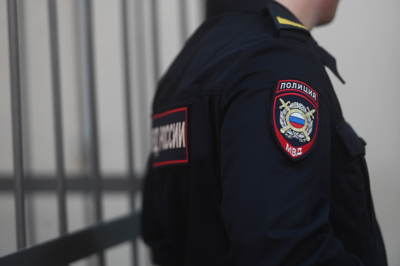 Верховный суд Якутии продлил стационарное лечение невменяемогоСудебная коллегия по уголовным делам Верховного суда Якутии оставила в силе постановление Якутского горсуда о продлении на 6 месяцев принудительного стационарного...