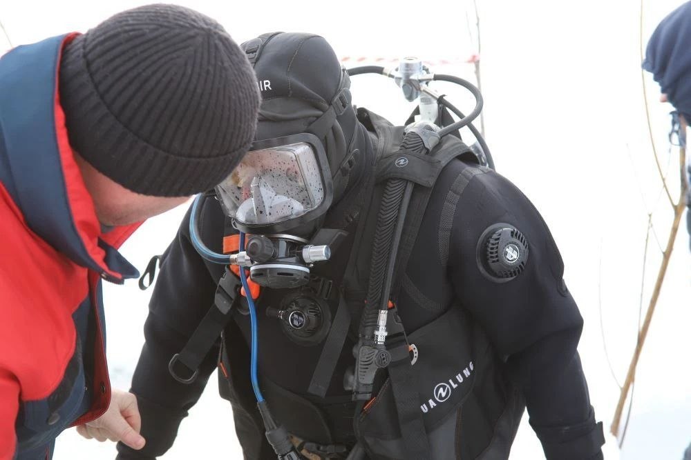 Учения водолазов Службы спасения Якутии