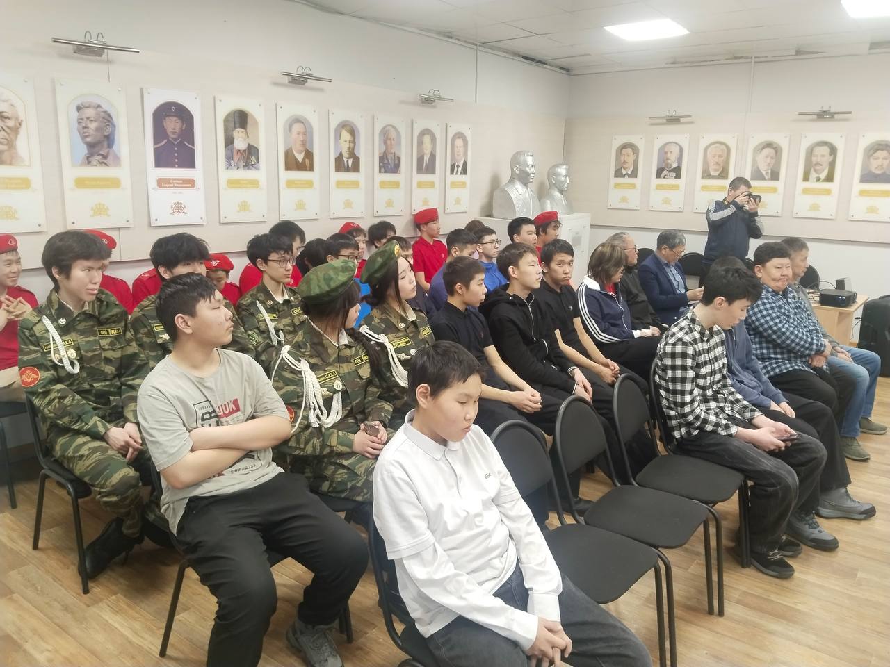 Якутия – Земля героев. . Воин «Хаыл»: «Охотничье ружье эффективно в борьбе против дронов» Якутия – Земля героев. . Воин «Хаыл»: «Охотничье ружье эффективно в борьбе против дронов»