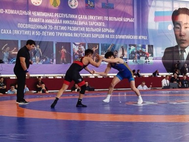 � ���������� ����� ������������ ������� ��������� ������ �� ������� ������, ����������� 70-����� �������� ���� ������ � 50-����� ������������� �������