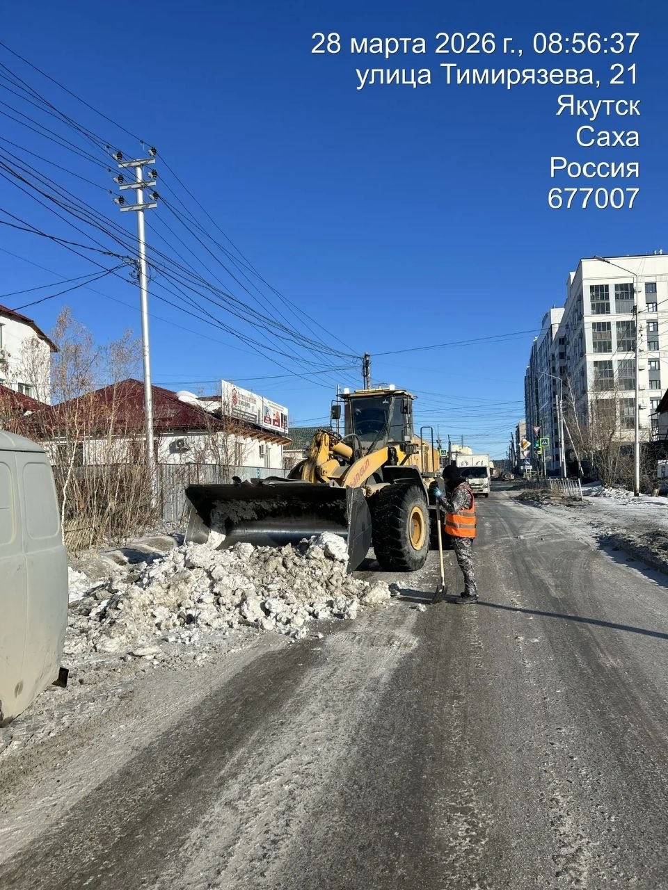 Евгений Григорьев: В эти дни городские коммунальные службы работают с максимальной отдачей, в круглосуточном режиме и без выходных Евгений Григорьев: В эти дни городские коммунальные службы работают с максимальной отдачей, в круглосуточном режиме и без выходных