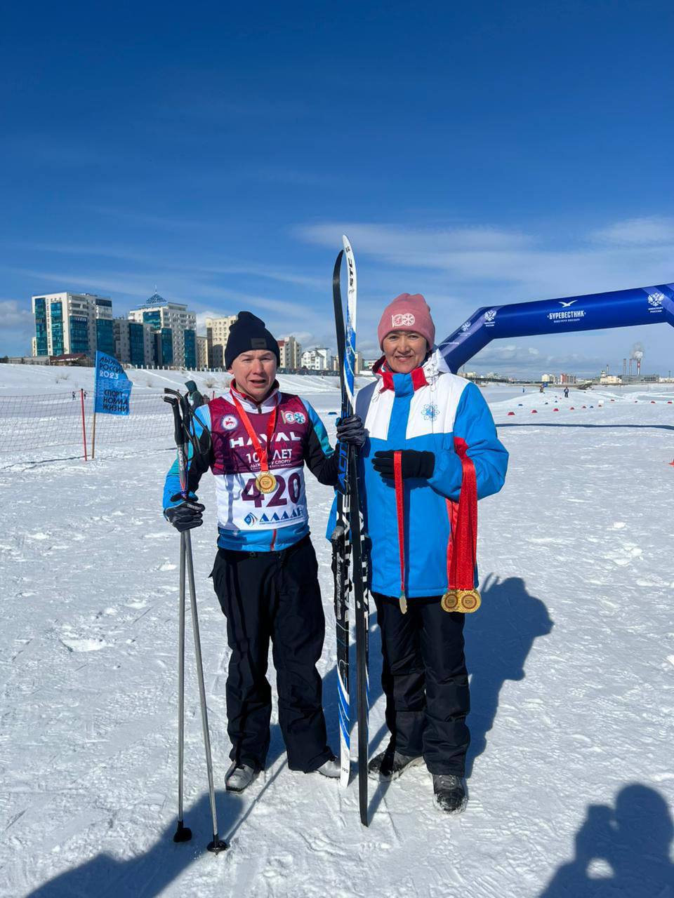 Сегодня принял участие в торжественном открытии лыжного марафона, посвященного 100-летию развития лыжного спорта в Республика Саха (Якутия) Сегодня принял участие в торжественном открытии лыжного марафона, посвященного 100-летию развития лыжного спорта в Республика Саха (Якутия)