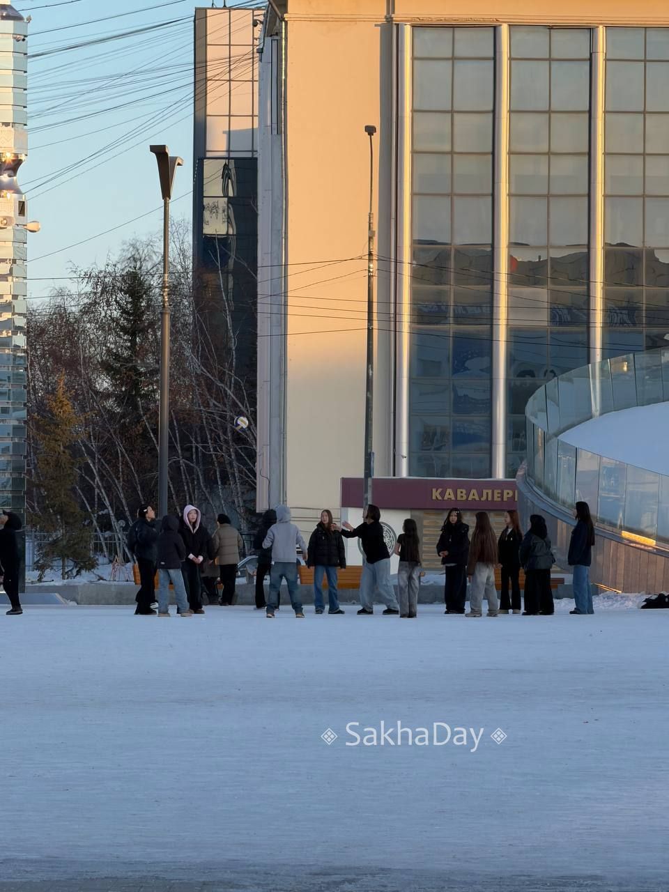 Уличный волейбол. #дляsakhaday Уличный волейбол. #дляsakhaday