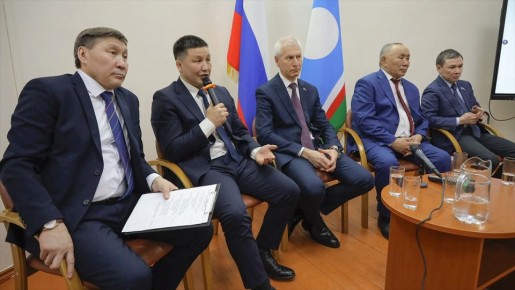 Председатель комитета ГД по физической культуре и спорту Олег Матыцин поддержал строительство спорткомплекса с интернатом в Чурапче