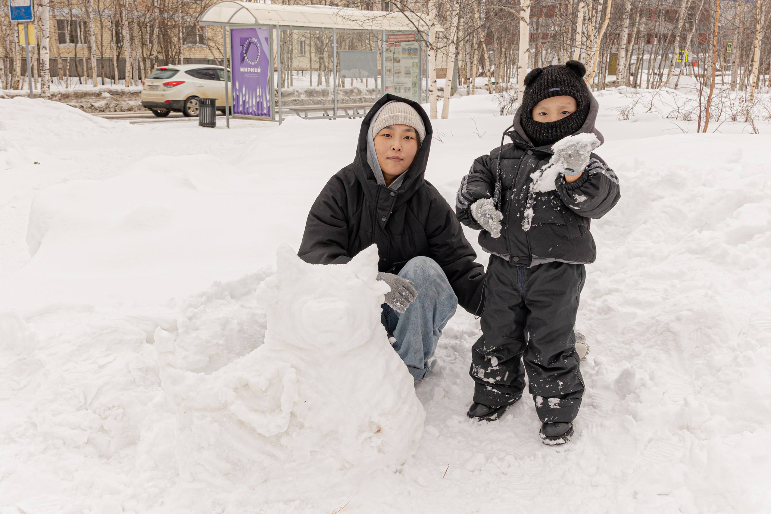 В Мирном отметили день рождения знаменитых ячат Марты и Таптал В Мирном отметили день рождения знаменитых ячат Марты и Таптал
