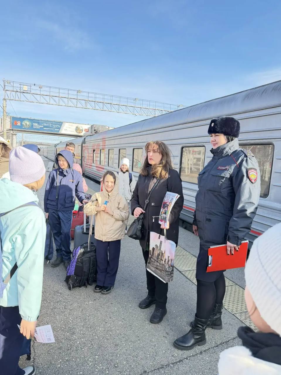В Амурской области сотрудники транспортной полиции провели профилактические рейды в рамках акции «Безопасный транспорт» В Амурской области сотрудники транспортной полиции провели профилактические рейды в рамках акции «Безопасный транспорт»