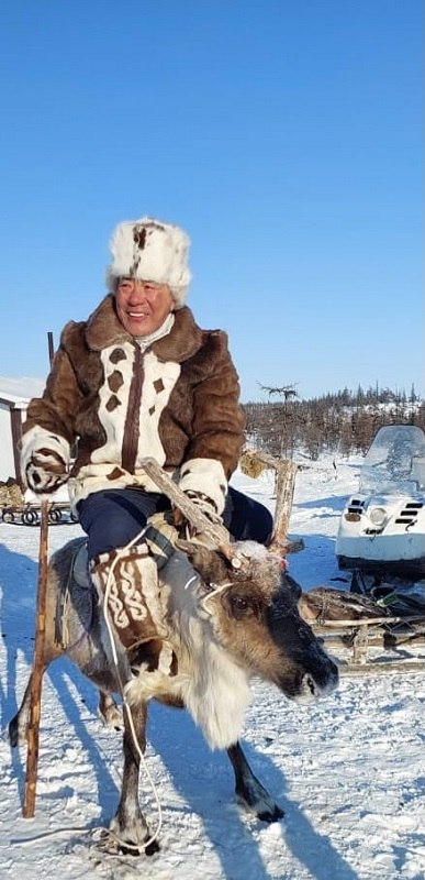 Полвека в профессии: как якутский оленевод Сергей Филиппов адаптирует отрасль к современным условиям Полвека в профессии: как якутский оленевод Сергей Филиппов адаптирует отрасль к современным условиям