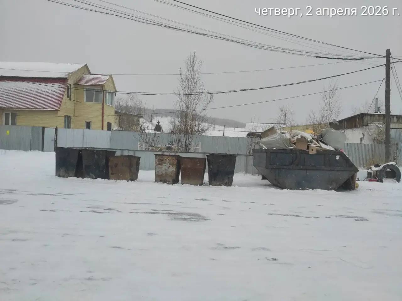 Муниципальными дворниками Управы Гагаринского округа проводится ежедневная работа по уборке случайного мусора в общественных местах, подбор мусора на санитарных точках, а так же в связи со снегопадом малой уборочной техникой... Муниципальными дворниками Управы Гагаринского округа проводится ежедневная работа по уборке случайного мусора в общественных местах, подбор мусора на санитарных точках, а так же в связи со снегопадом малой уборочной техникой...