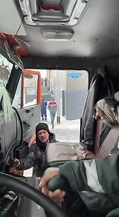 � ������ � ����������. 1 ����� ������ ����-������� ��������� ����� �� ������ ��� �������������Ȼ � ���ջ