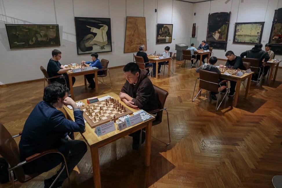 Айсен Николаев: Сегодня в Якутске начался этап Кубка России по шахматам среди мужчин - главный турнир IV Кубка Главы Республики Саха (Якутия), посвященного 100-летию шахматного движения в нашей республике Айсен Николаев: Сегодня в Якутске начался этап Кубка России по шахматам среди мужчин - главный турнир IV Кубка Главы Республики Саха (Якутия), посвященного 100-летию шахматного движения в нашей республике