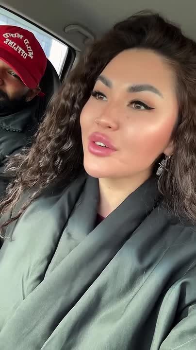 #пишут Джони заявил о своем шоке от города и от хейтерских комментариев и даже угроз