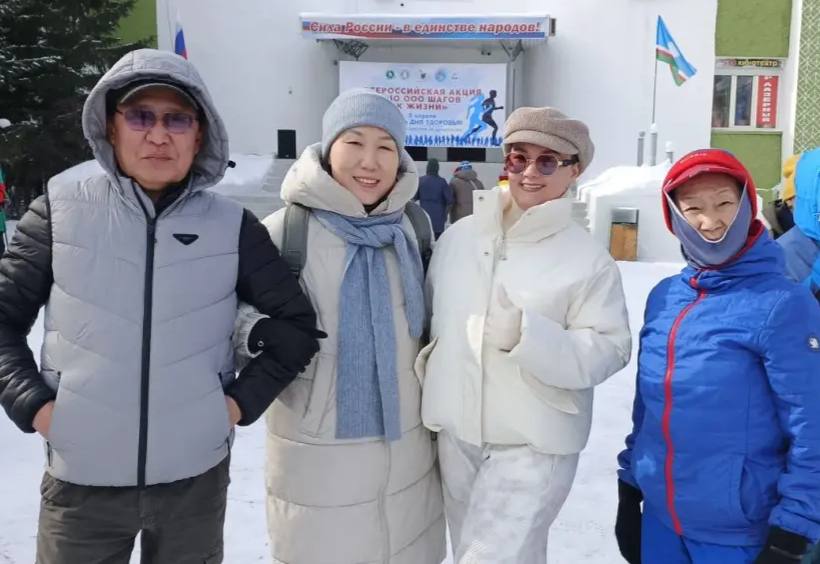 В Якутске прошла массовая акция «10 000 шагов к жизни», приуроченная ко Всемирному дню здоровья В Якутске прошла массовая акция «10 000 шагов к жизни», приуроченная ко Всемирному дню здоровья