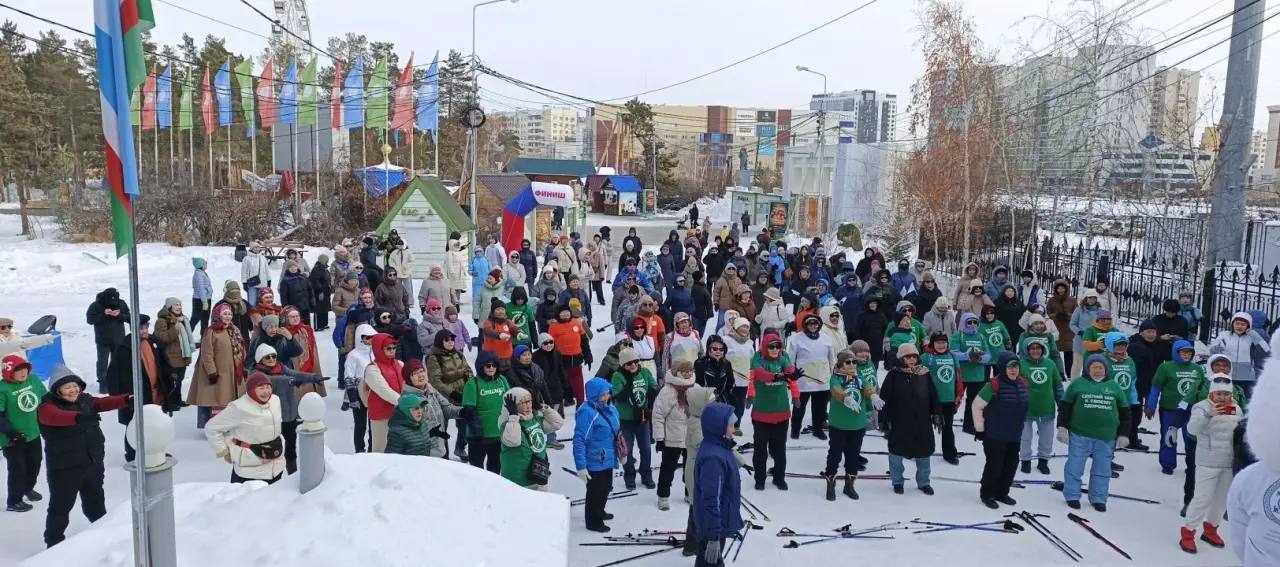 В Якутске прошла массовая акция «10 000 шагов к жизни», приуроченная ко Всемирному дню здоровья В Якутске прошла массовая акция «10 000 шагов к жизни», приуроченная ко Всемирному дню здоровья