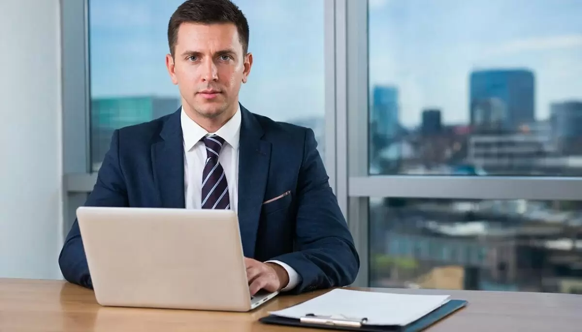 Единая Россия обновляет критерии для определения трудовых отношений