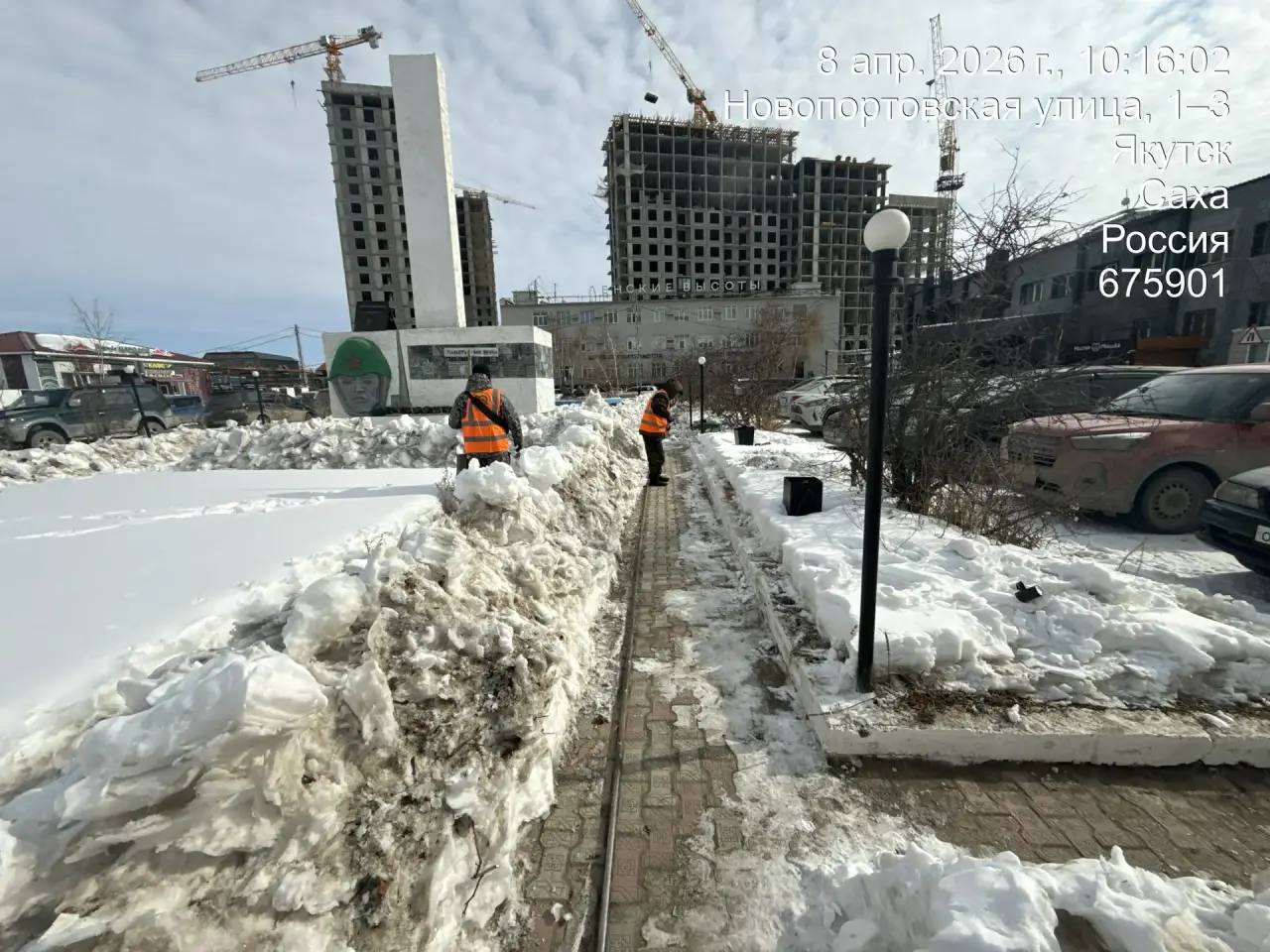 Очистка, подготовка к вывозу снега, сквер Речников Очистка, подготовка к вывозу снега, сквер Речников