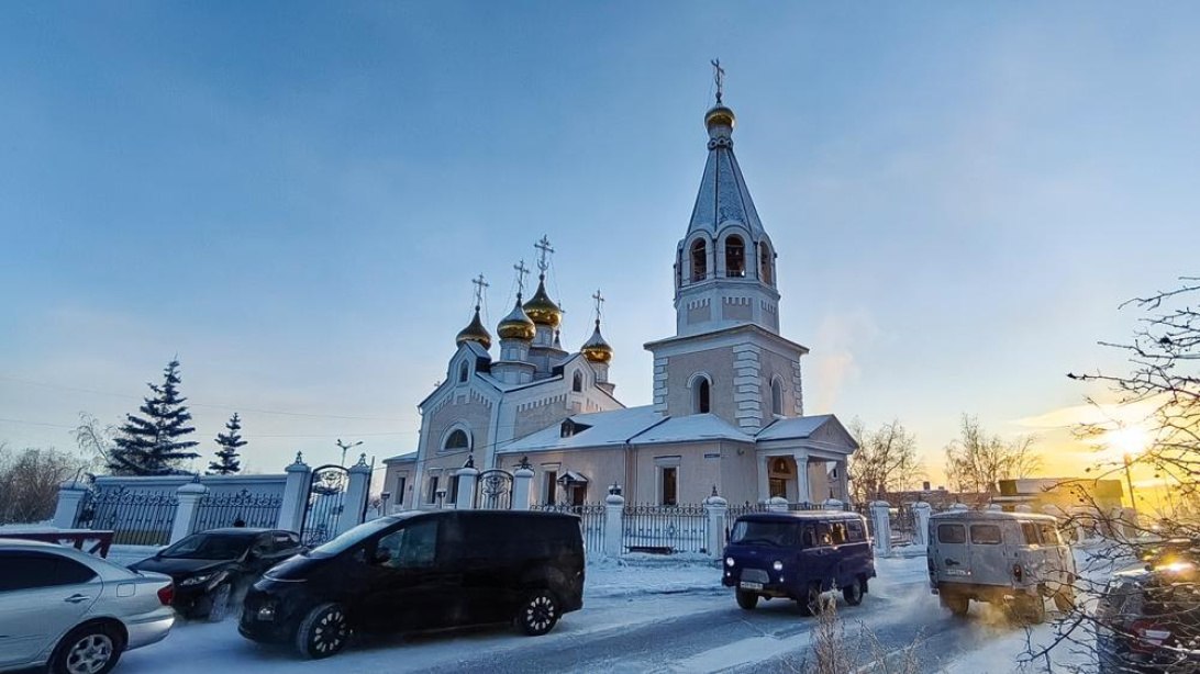 Расписание богослужений архиепископа Якутского и Ленского Романа в Великую Субботу и Светлое Христово Воскресение