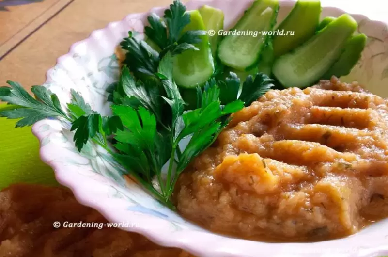 Кабачковая икра за 15 минут: вкусная закуска, которая украсит любой стол