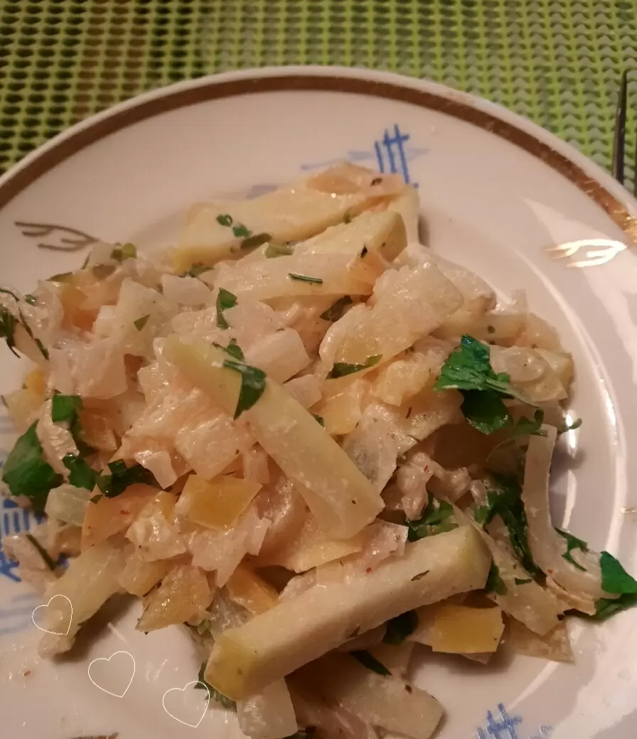 Кабачки в сметане с яблоком: легкий и полезный гарнир для любого стола