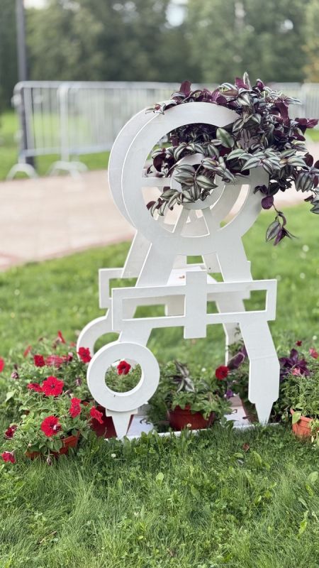 ��������� ������������ ����� � ��������: ����� � ������� � ��������